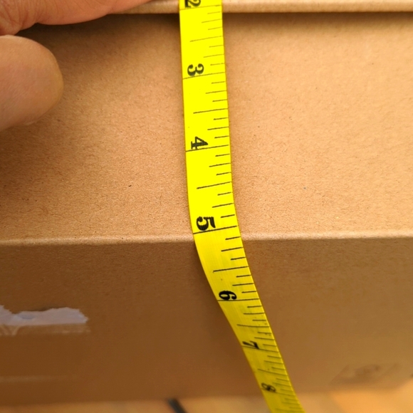 Vince. Tan Shoe Box Organizer New - Picture 5 of 5